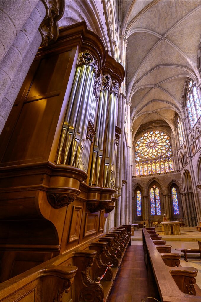 orgue-choeur-cathedrale-saint-malo-5