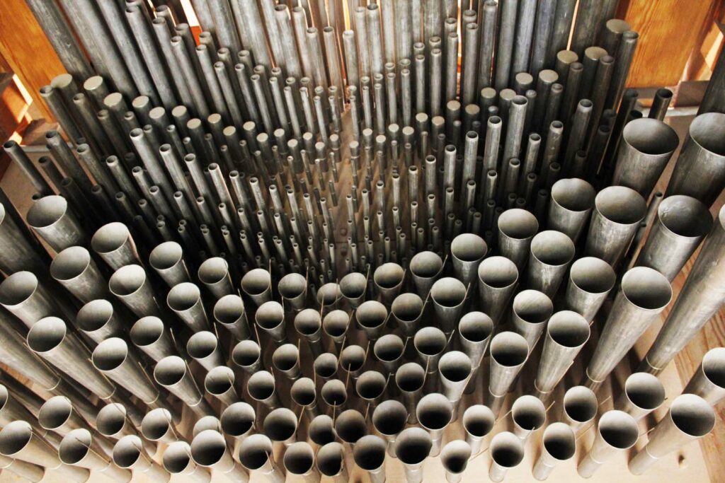 orgue-koening-cathedrale-saint-malo-9-1024x683